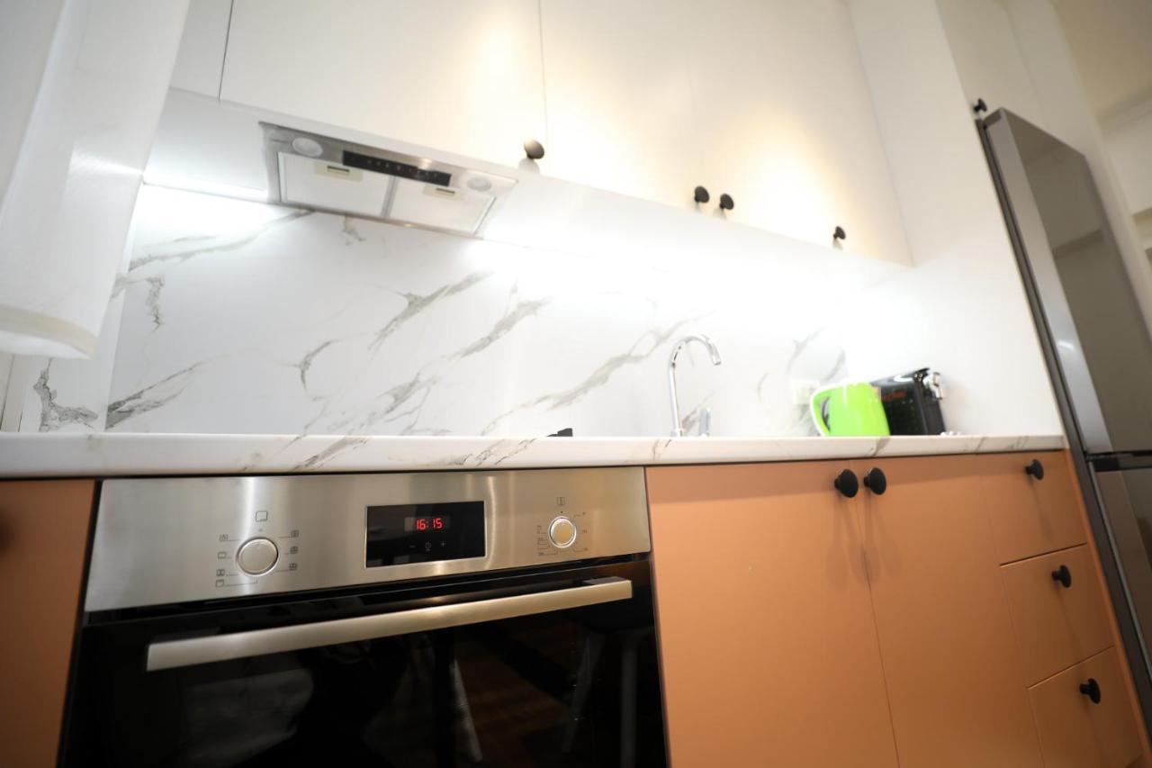 Tirana Center Apartment - Your Cosy Corner 외부 사진